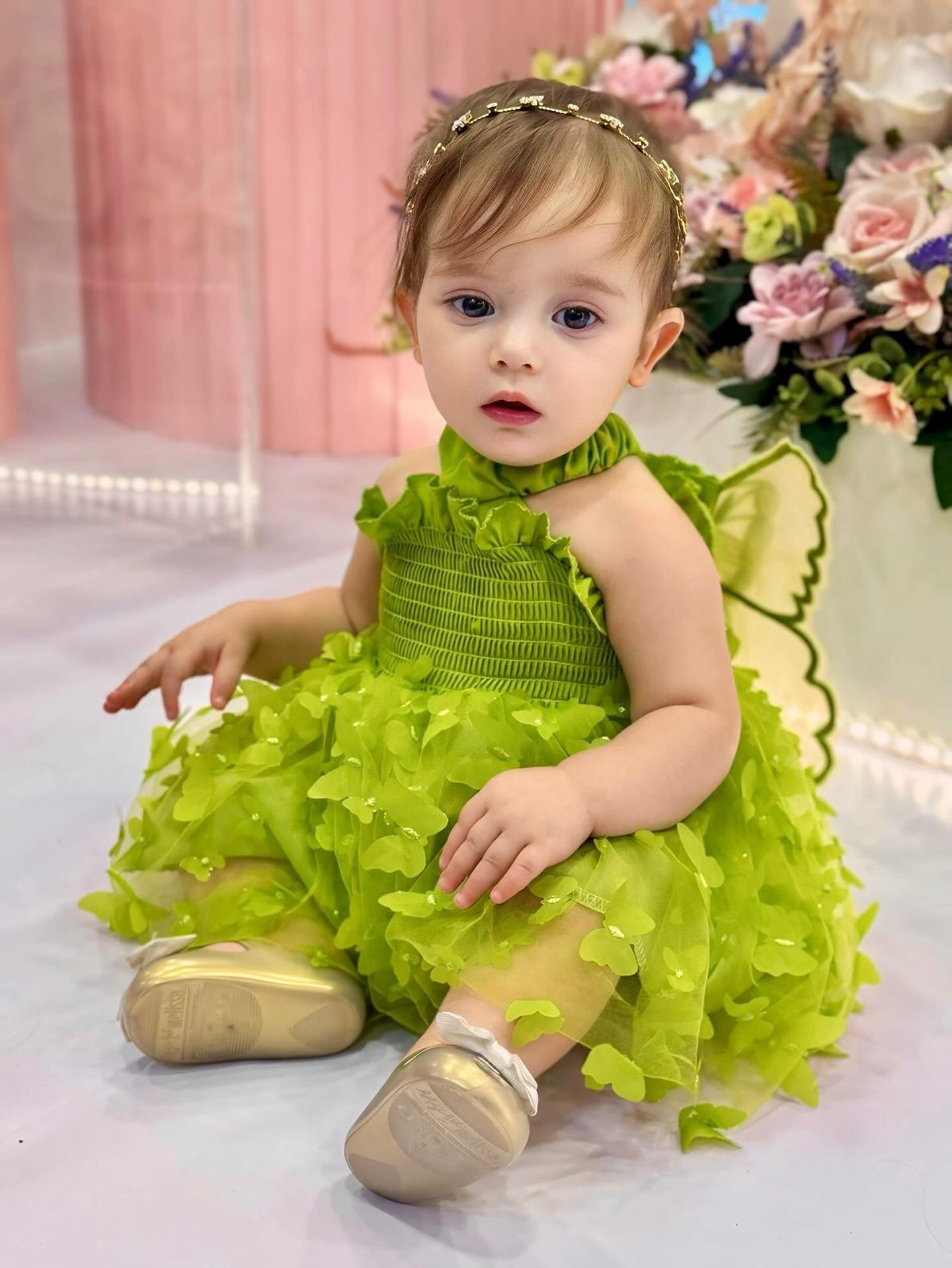 Vestido Infantil de Tul con Alas de Mariposa