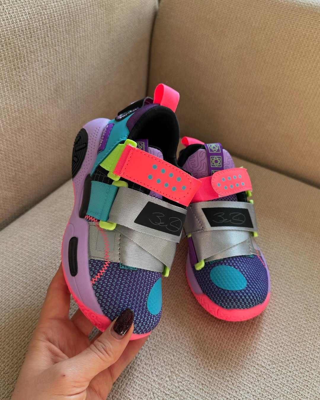 Zapatillas Infantil Colores con Velcro