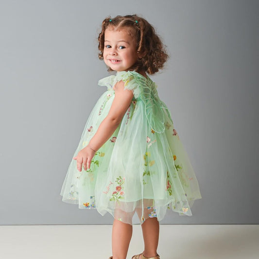 Vestido infantil de flores y alas