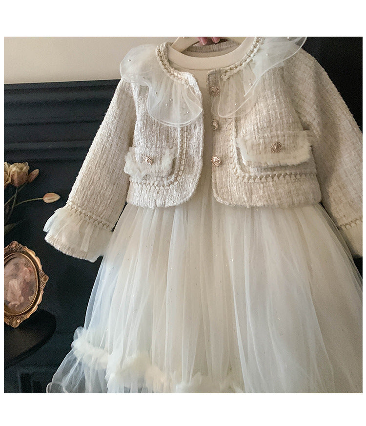 Conjunto Abrigo Tweed + Vestido Tul