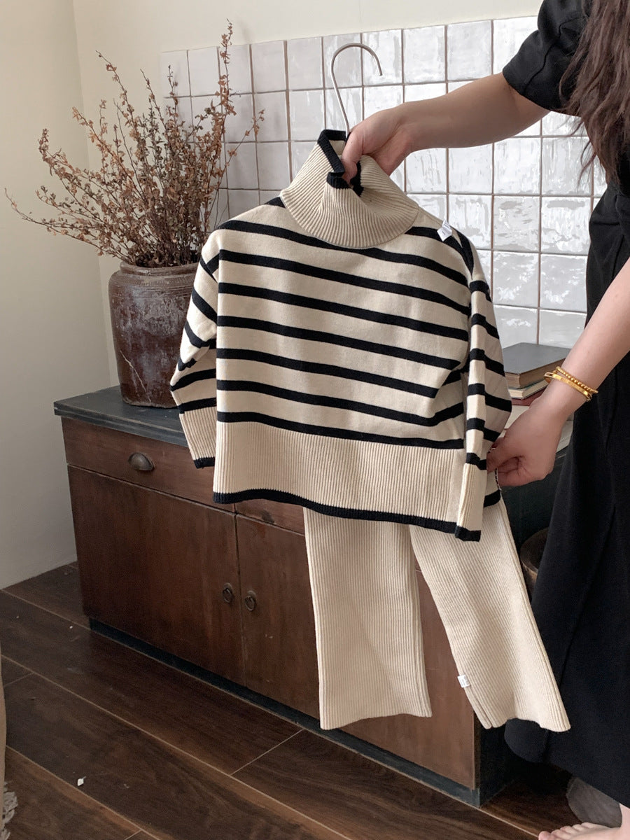 Conjunto de Rayas de Invierno para Niñas
