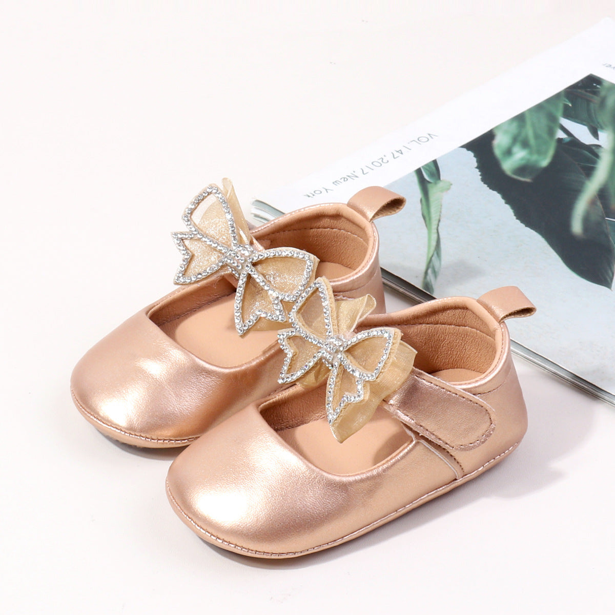 Zapatos Infantiles con Lazo Brillante