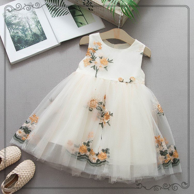 Vestido infantil de tul floral