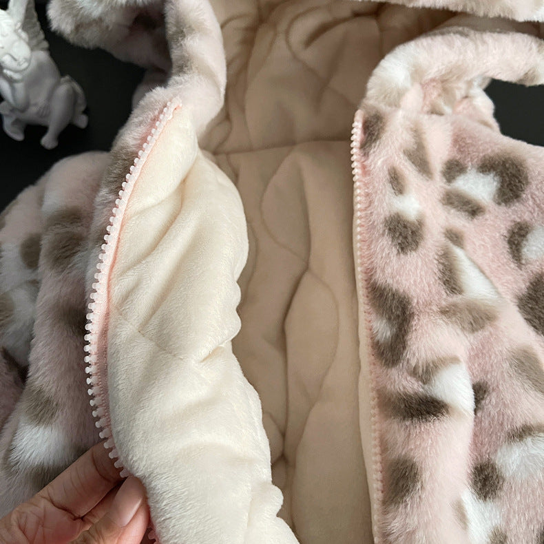 Abrigo de Terciopelo con Estampado de Leopardo para Niñas