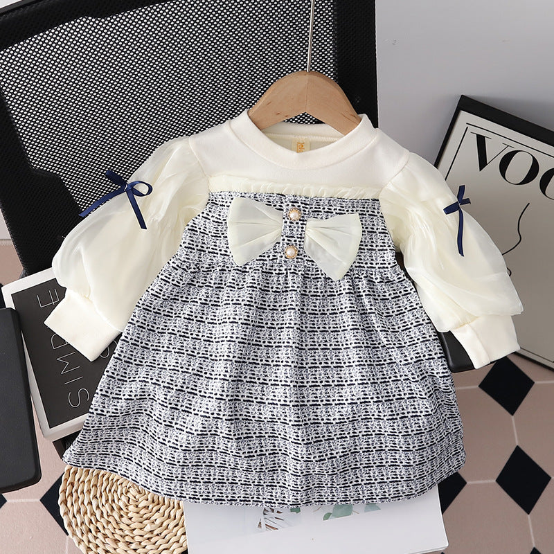 Vestido infantil con lazo de perla