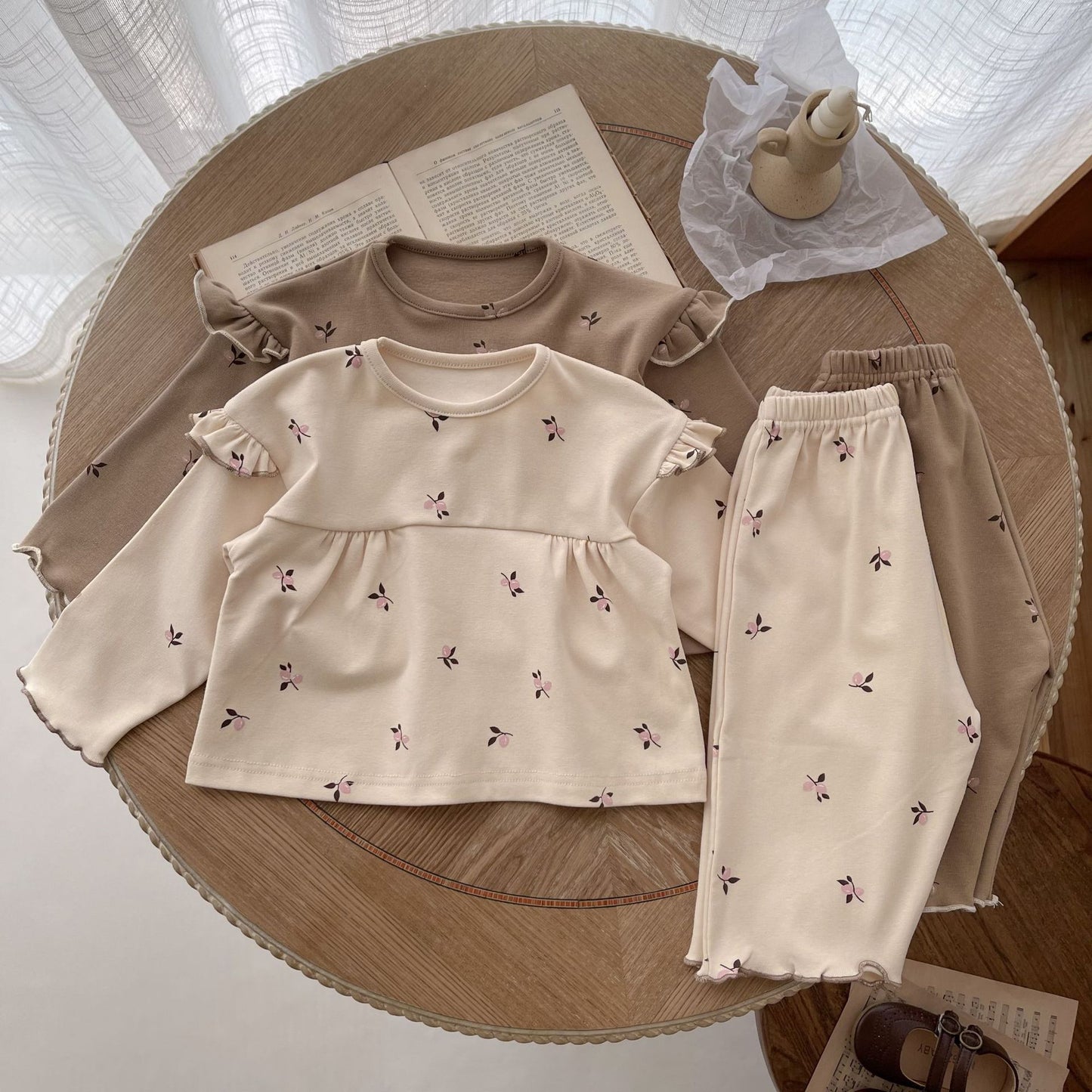 Conjunto Infantil de Niña Little Flowers
