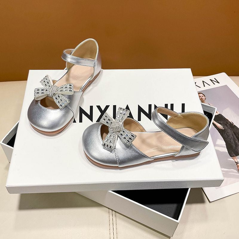 Vestido Infantil de Invierno con Hojas y Tul