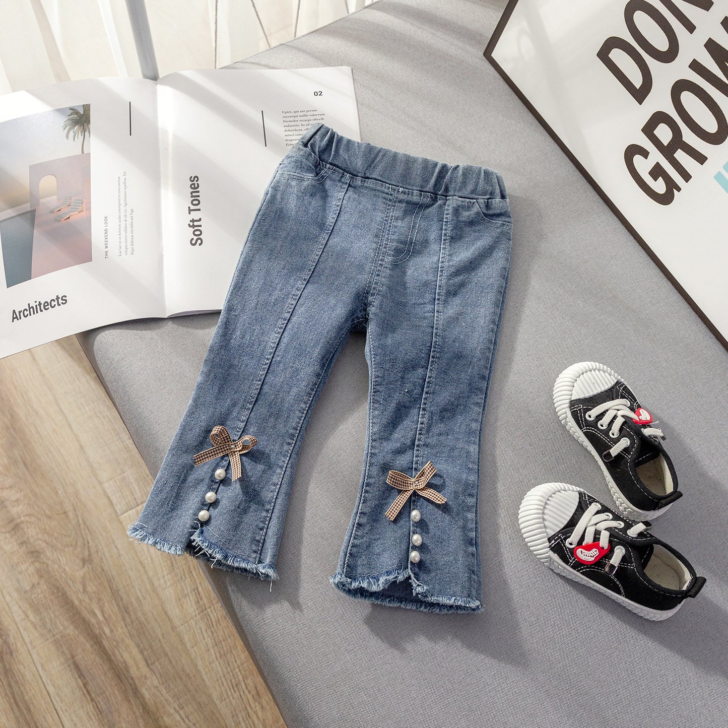 Pantalón Jeans Infantil Lazo y Perlas