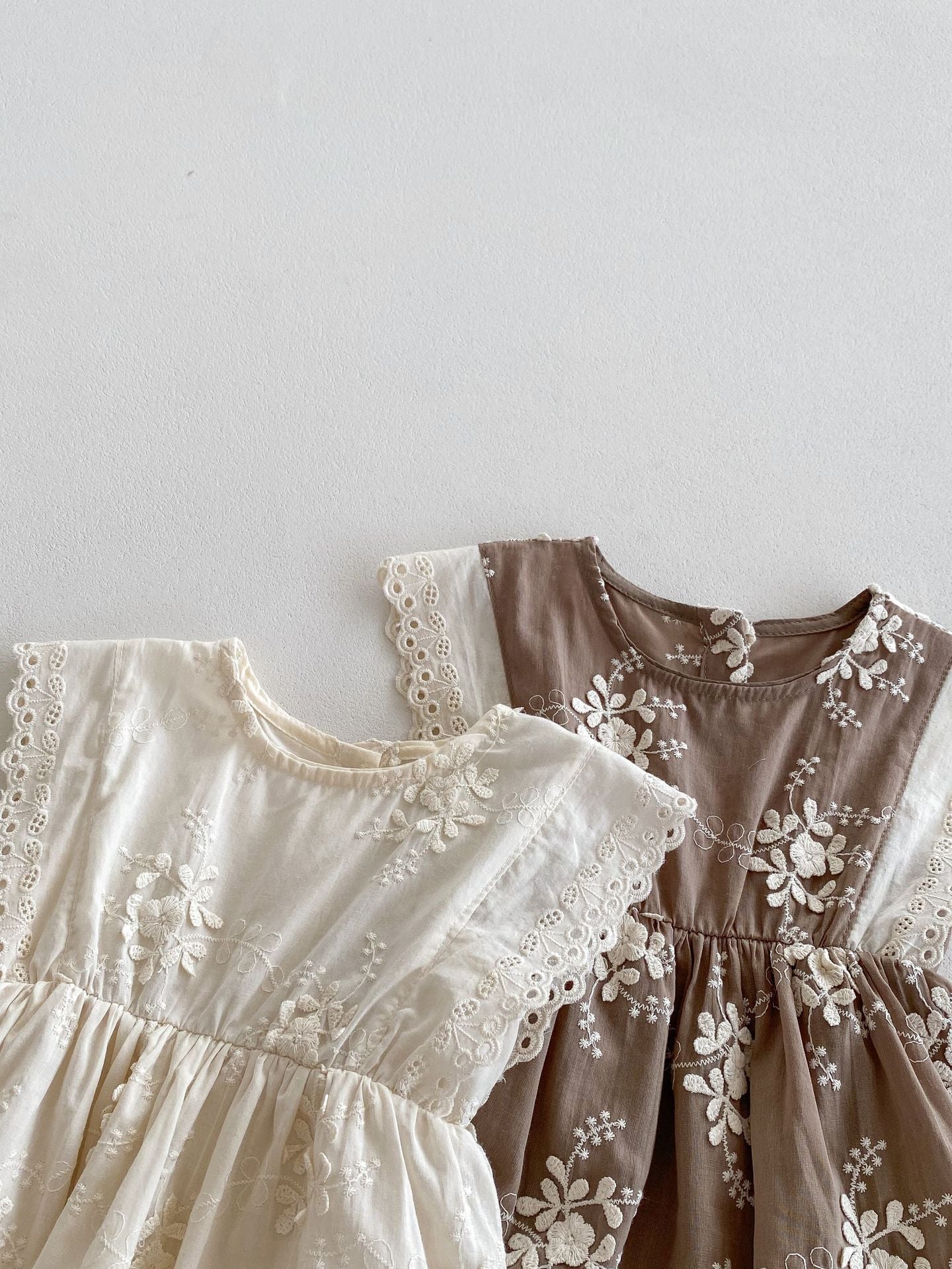 Body Infantil de Encaje Floral