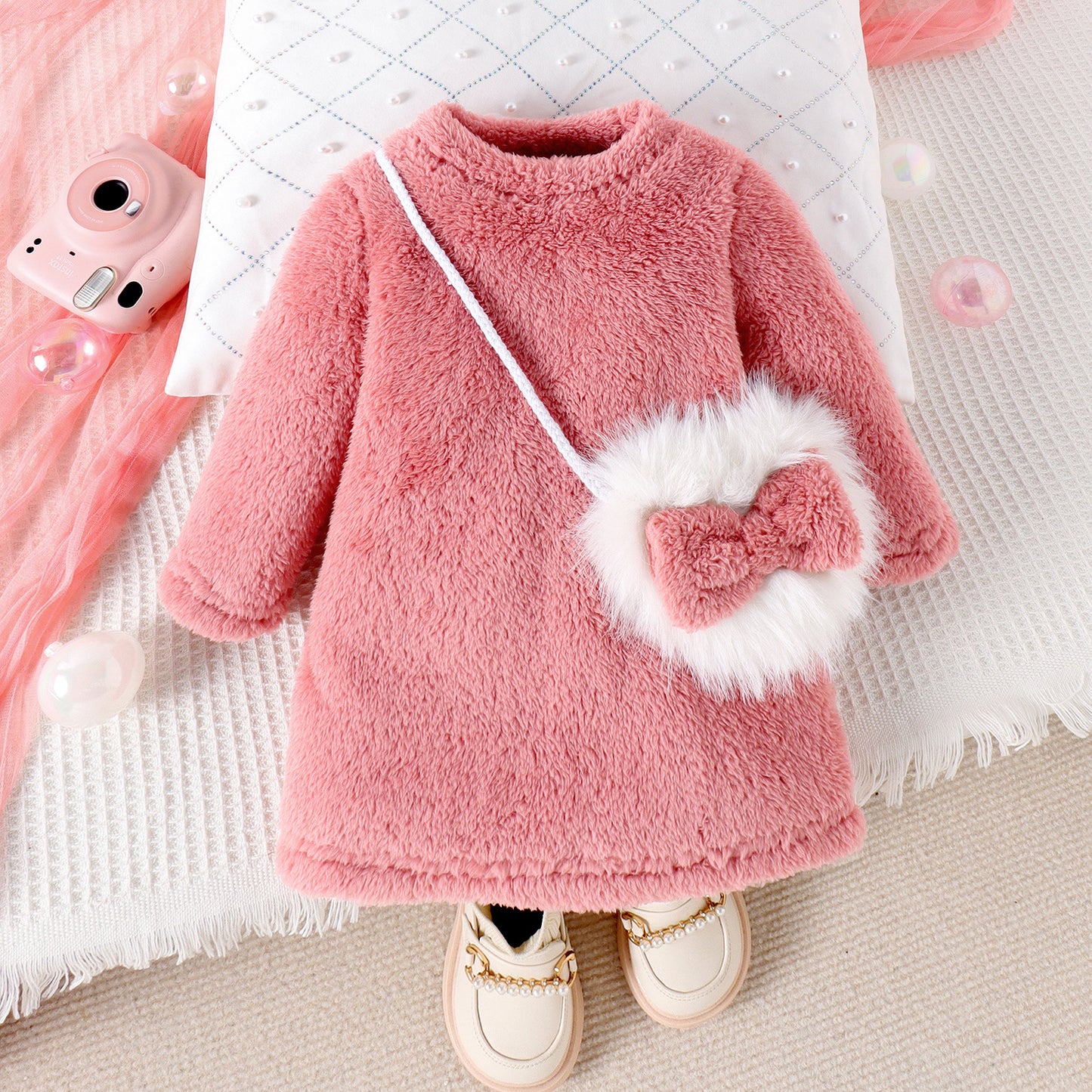 Vestido de peluche para niñas