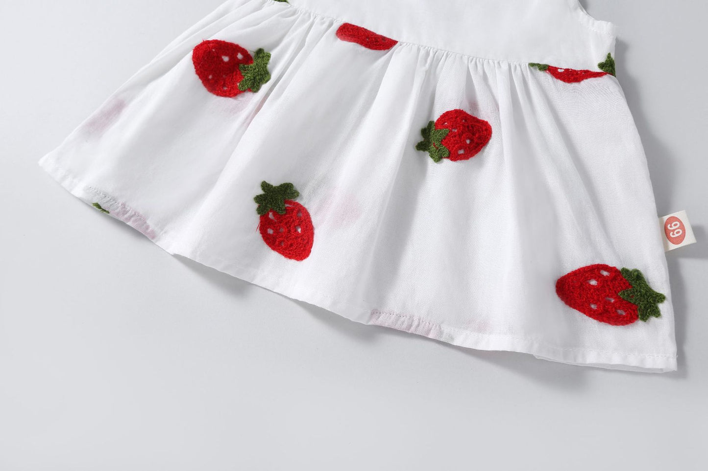 Set infantil de tarta de fresas