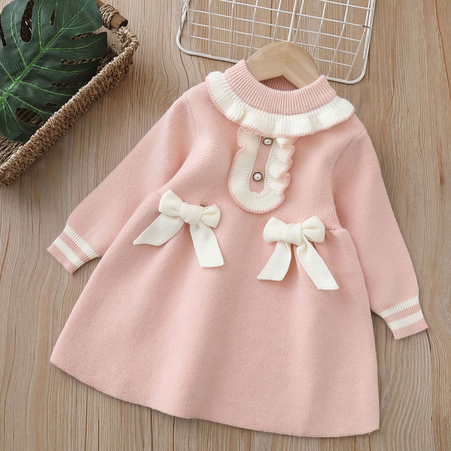 Vestido infantil de punto con lazos