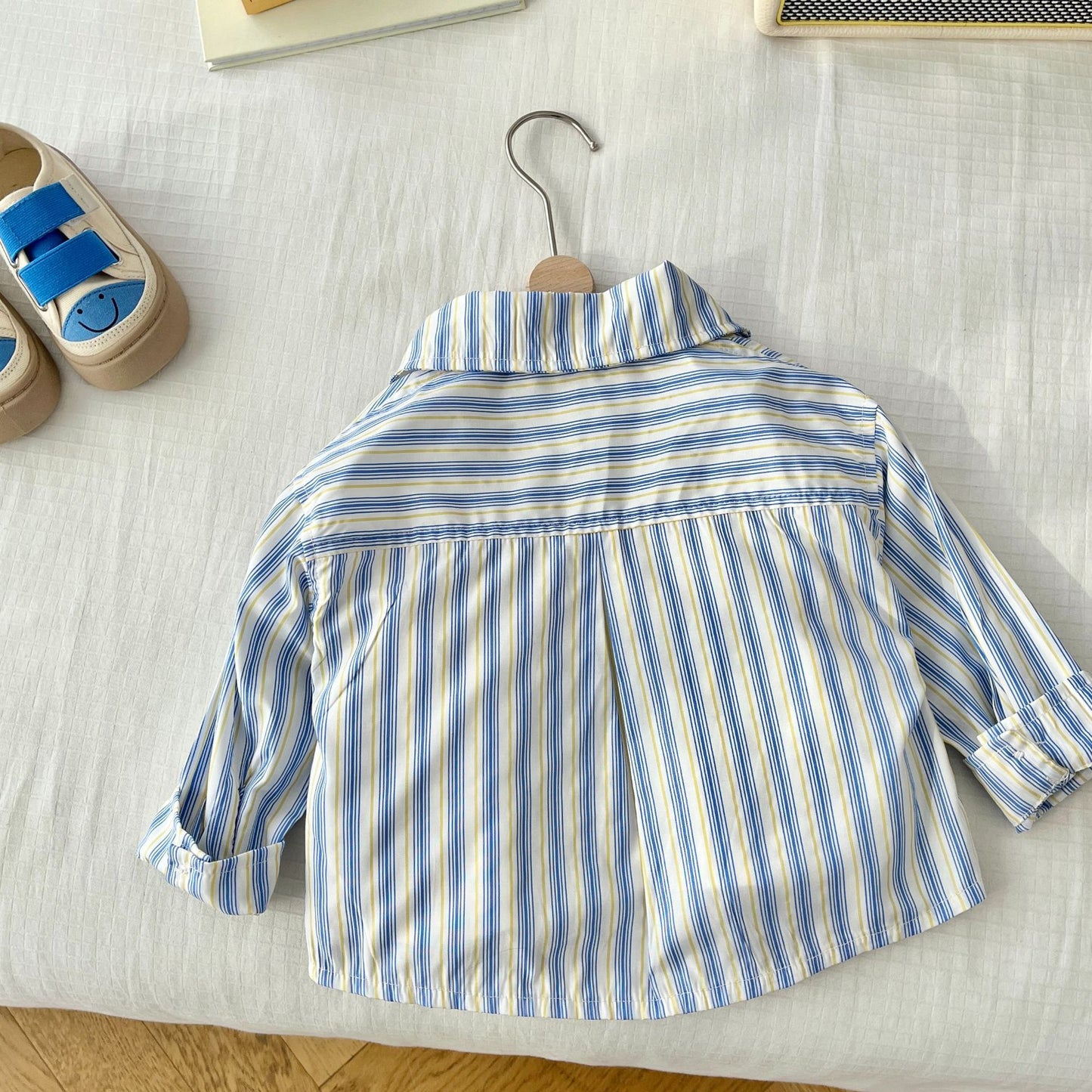 Camisa infantil a rayas para hombre
