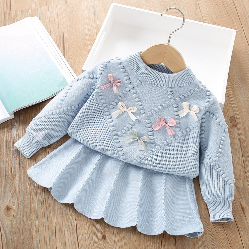 Conjunto de Niña con Lazos y Pliegues