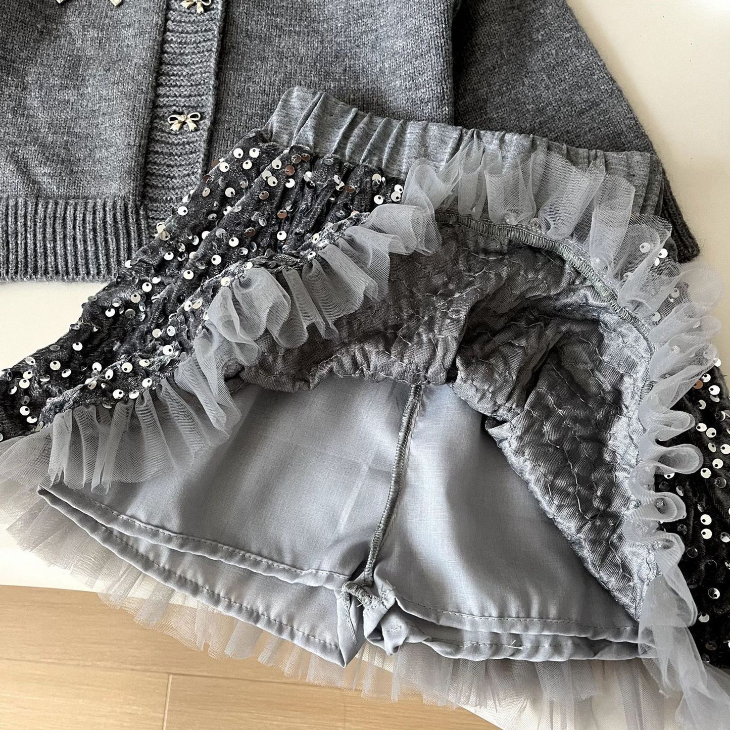 Conjunto Infantil de Mujer Con Lazos de Lentejuelas