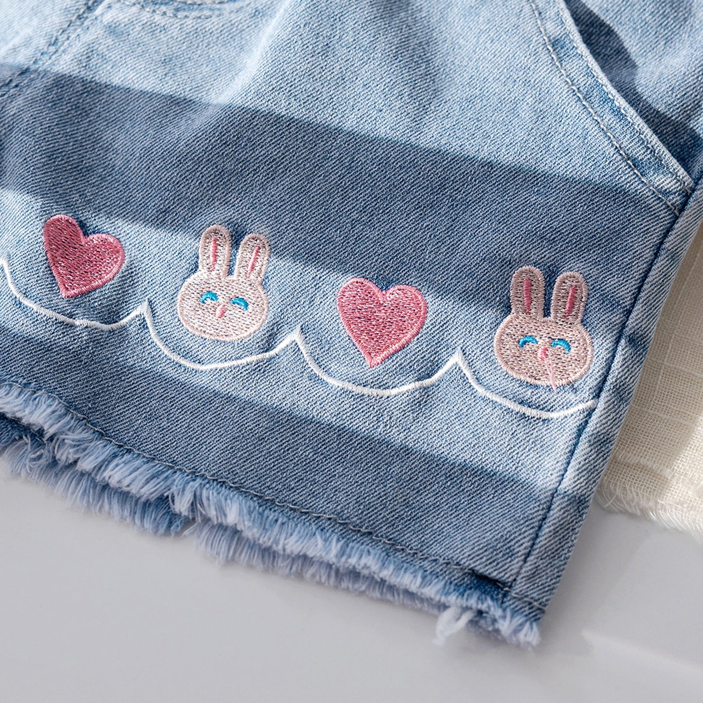 Bermudas Conejitos para Niños