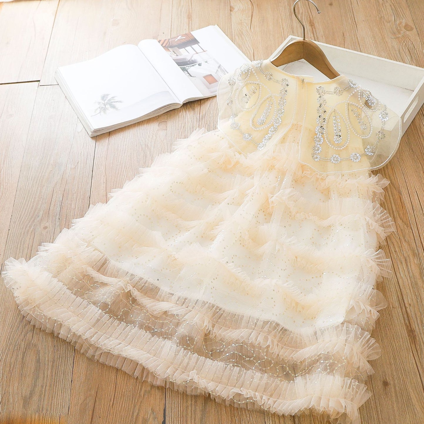 Vestido infantil de tul brillante