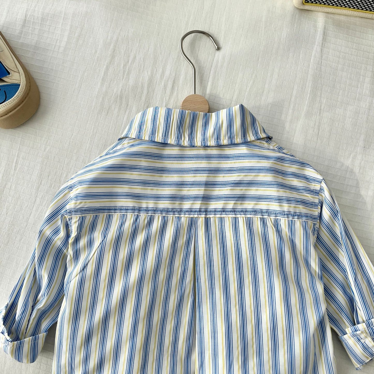 Camisa infantil a rayas para hombre