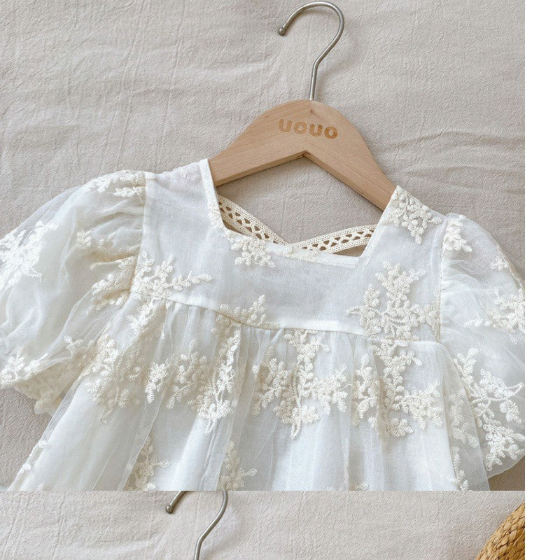 Vestido Infantil de Encaje Floral