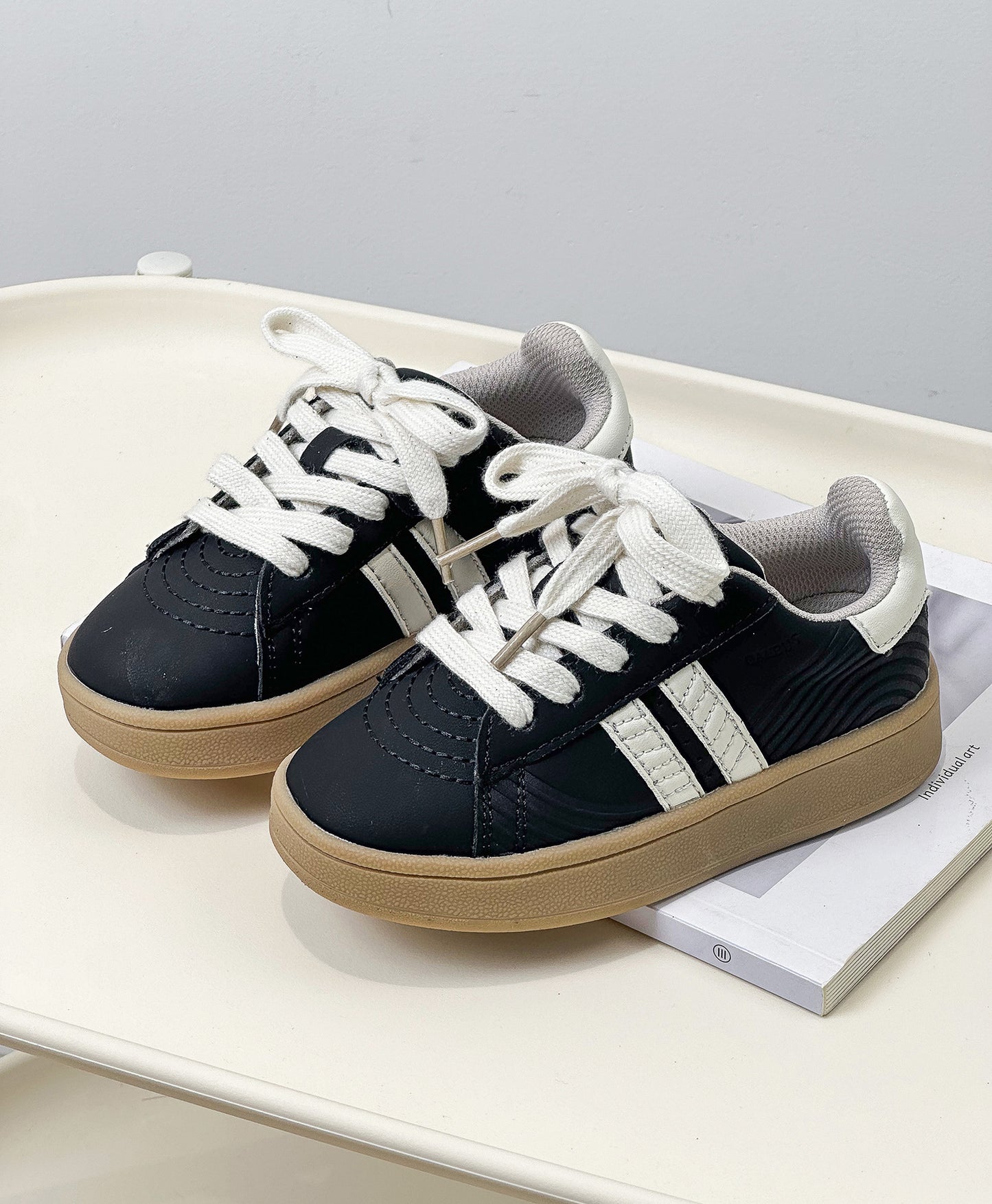 Zapatillas Modernas Para Niños