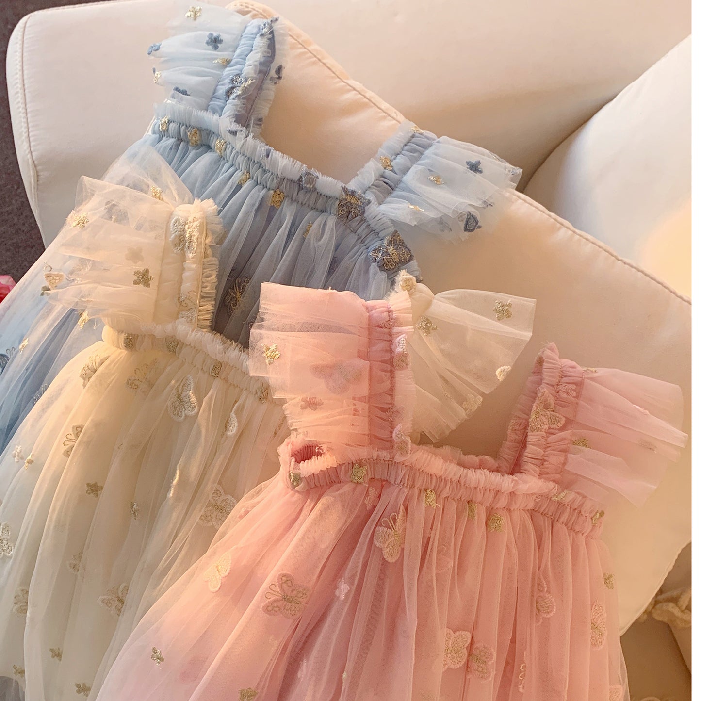 Vestido Infantil de Tul con Mariposas