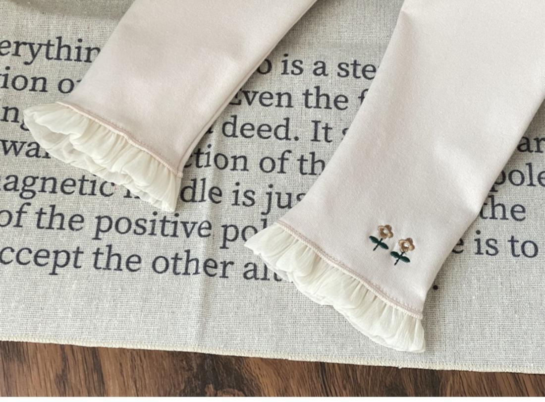 Pantalones Leggin Florzinhas de Niña