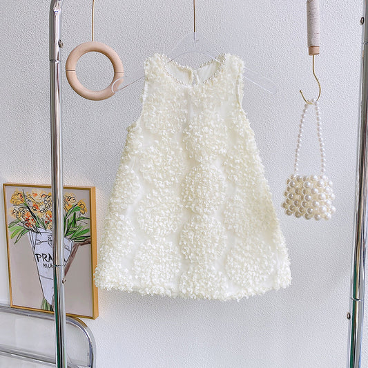 Vestido infantil con flores y lazo
