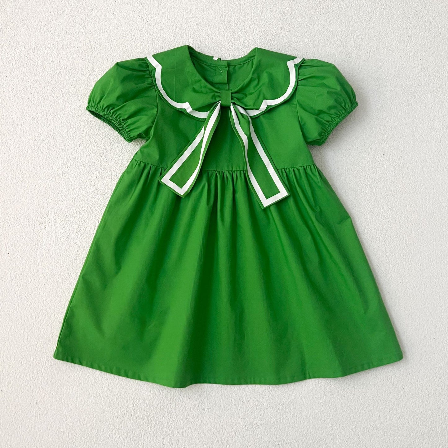 Vestido Infantil de Encaje Verde