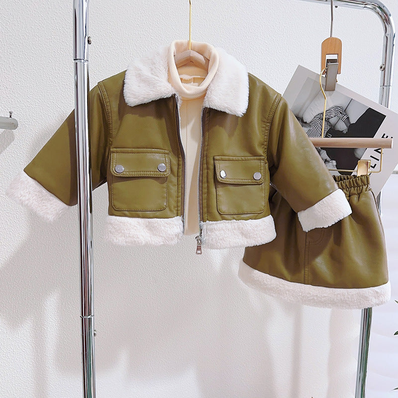 Conjunto Infantil Mujer Piel Peluda