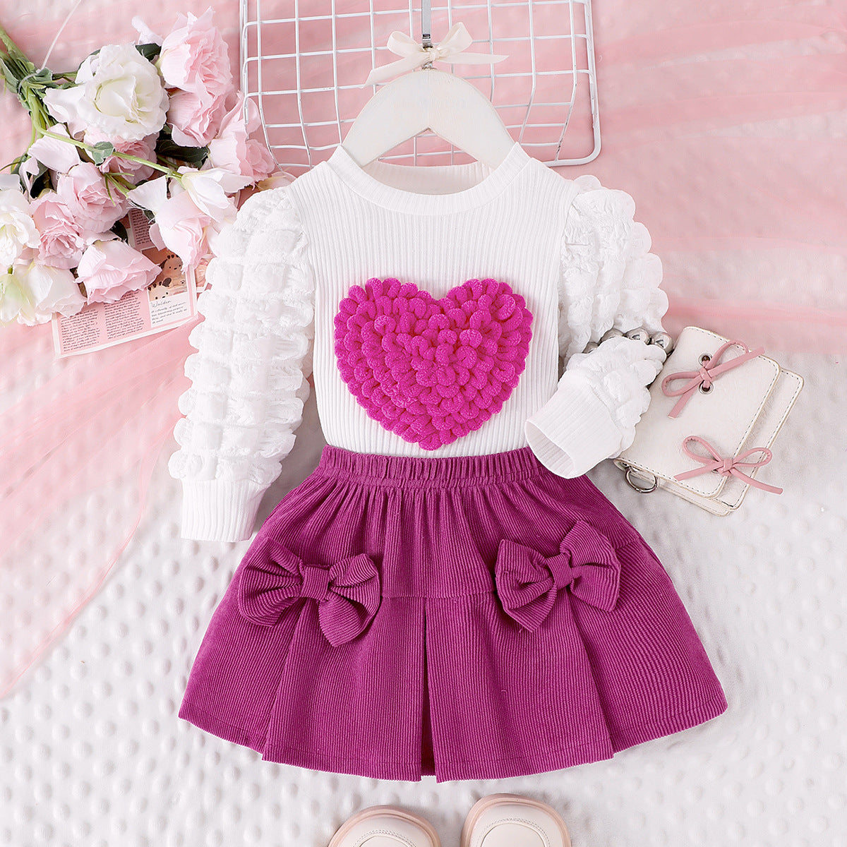 Conjunto de lazo de amor para niñas
