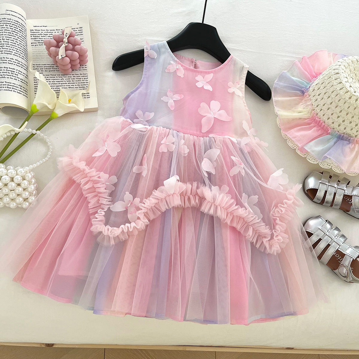 Vestido infantil de tul con mariposas