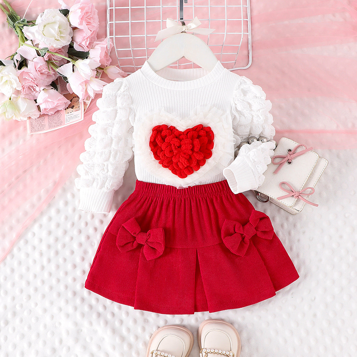 Conjunto de lazo de amor para niñas
