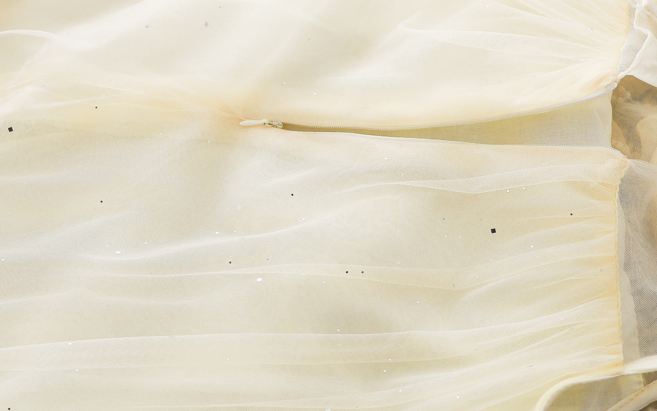 Vestido infantil de tul con lazos