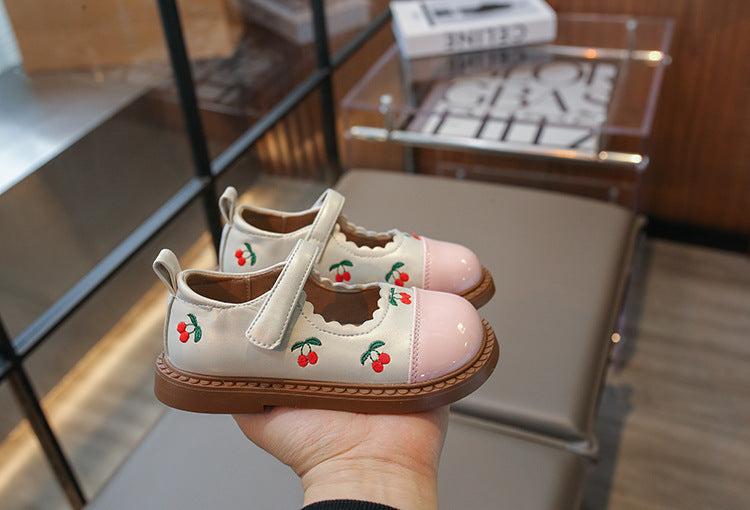 Moda Cerejinhas Zapatos Infantiles