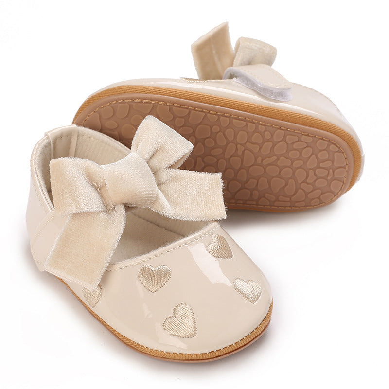 Zapato Infantil con Lazo y Corazones