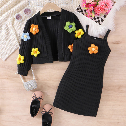 Conjunto de Niña Negro con Pequeñas Flores