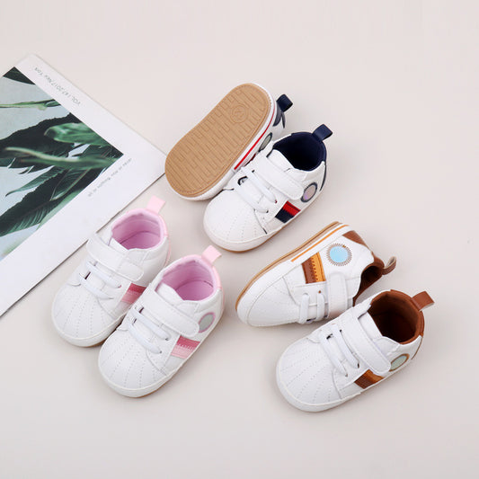 Zapatillas cómodas con velcro para niños