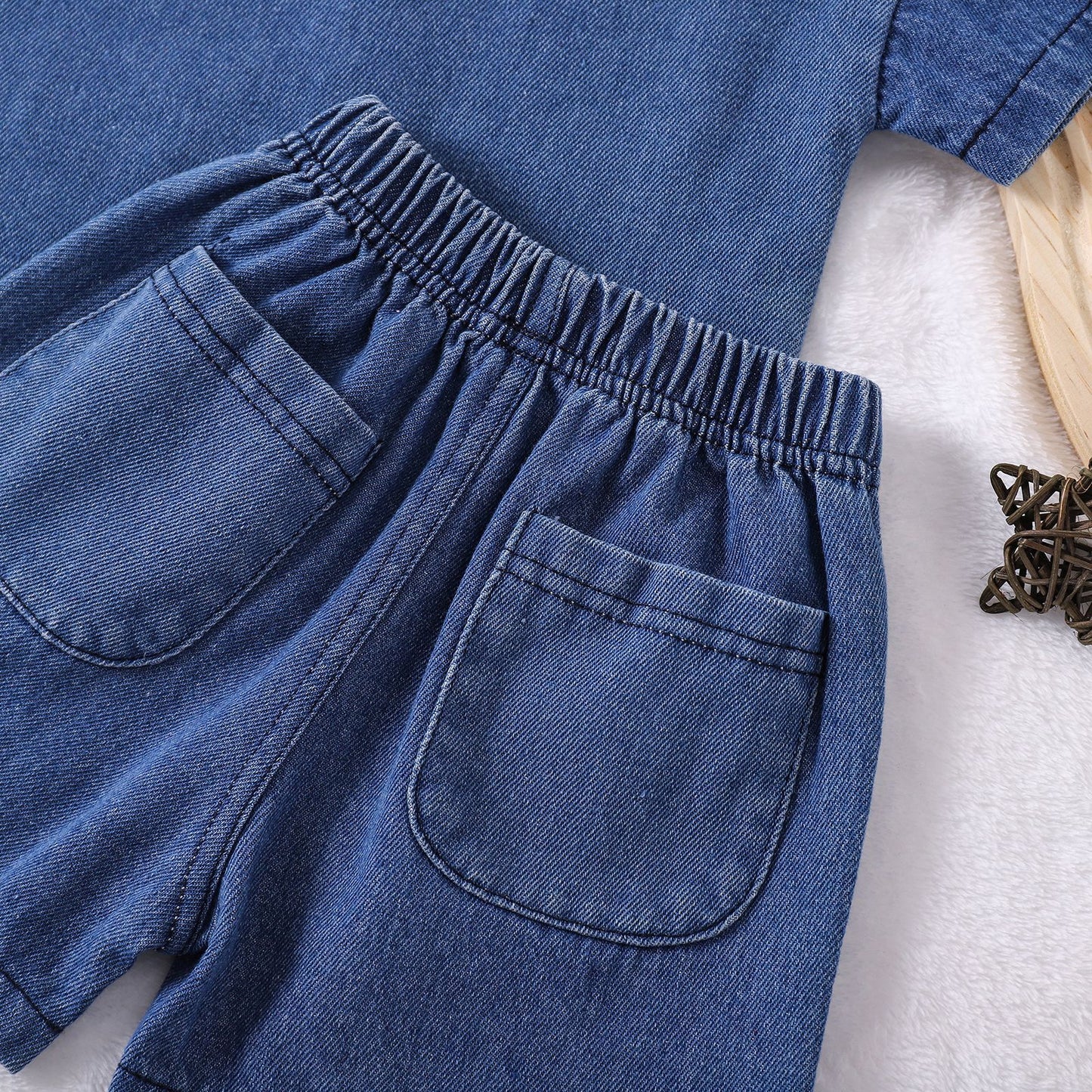 Conjunto de Jeans Con Botones para Niños