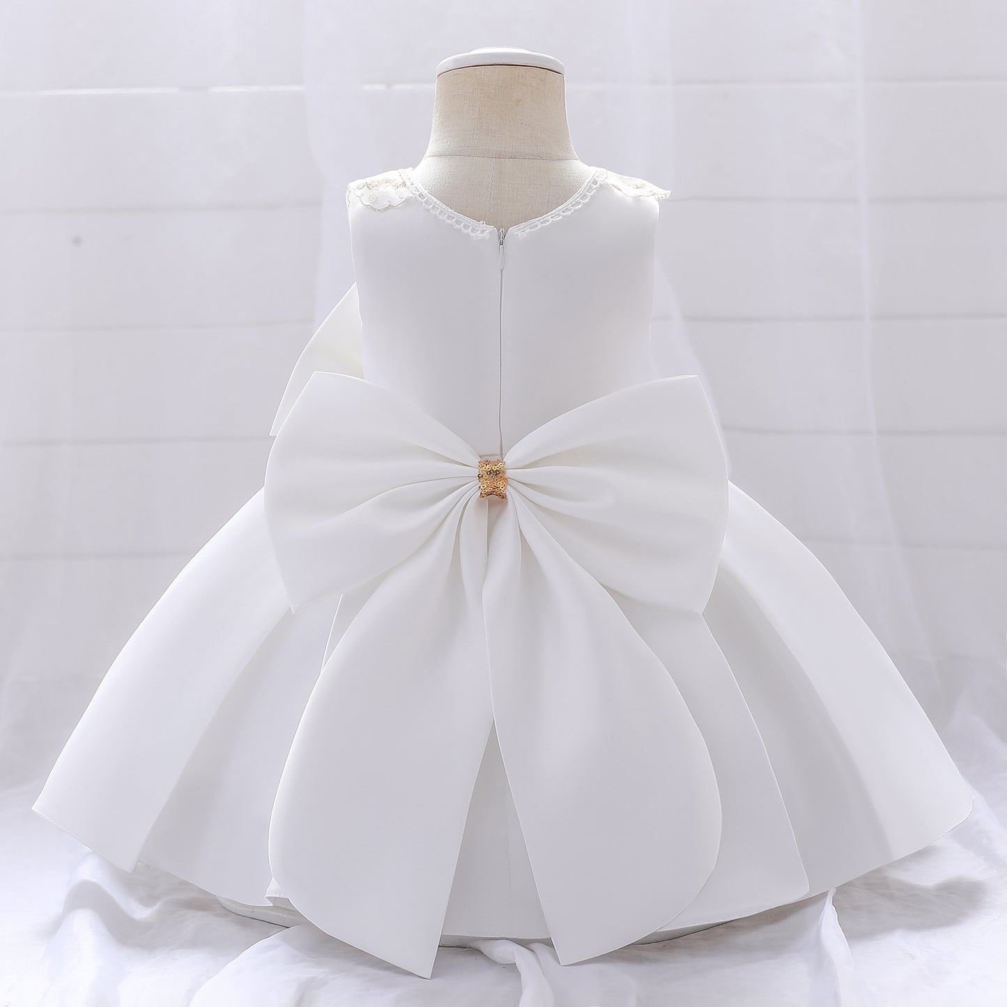 Vestido de fiesta infantil de encaje brillante