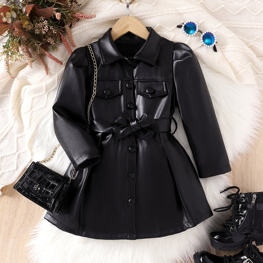 Vestido infantil de cuero negro