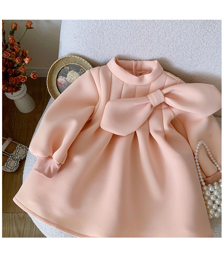 Vestido Infantil con Lazo Elegante.
