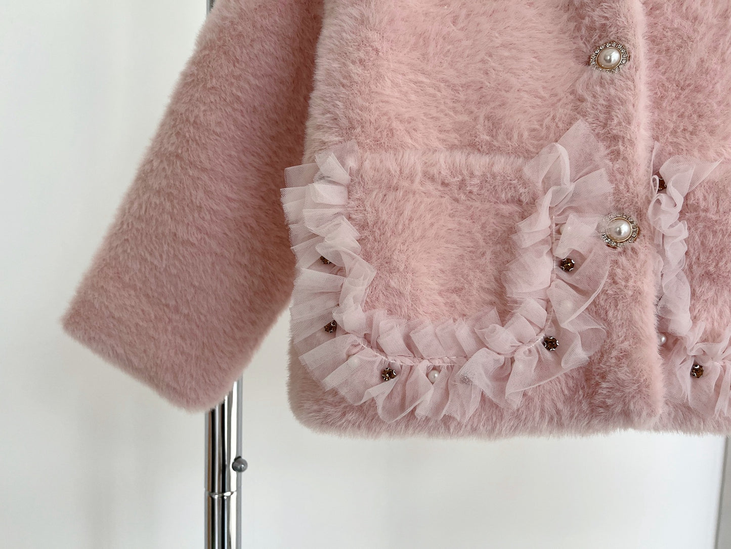 Conjunto de Abrigo y Perlas de Peluche para Niña + Vestido