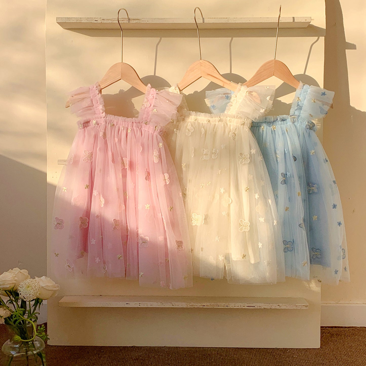 Vestido Infantil de Tul con Mariposas