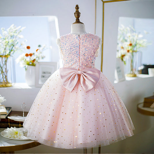 Vestido de fiesta infantil con estrellas brillantes