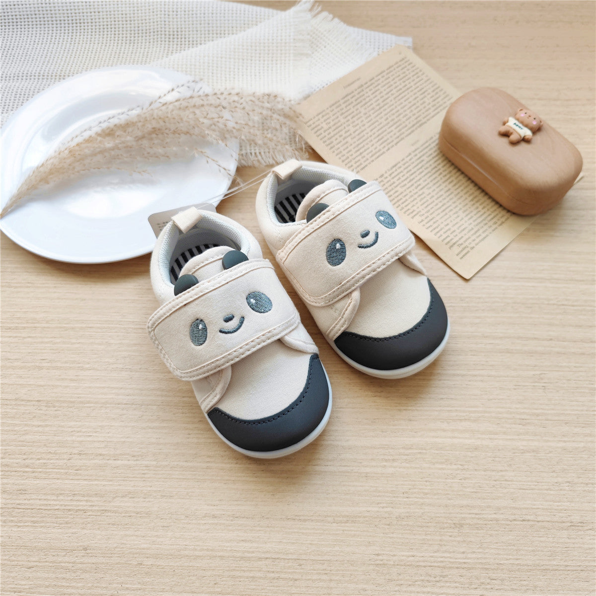 Zapatos para niños Bichinho Velcro