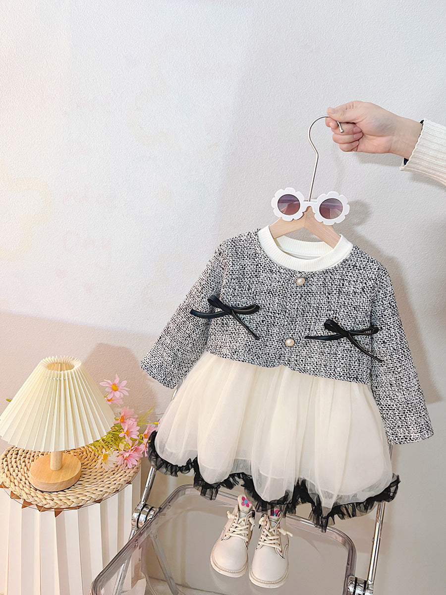 Vestido infantil de tweed y tul con lazos