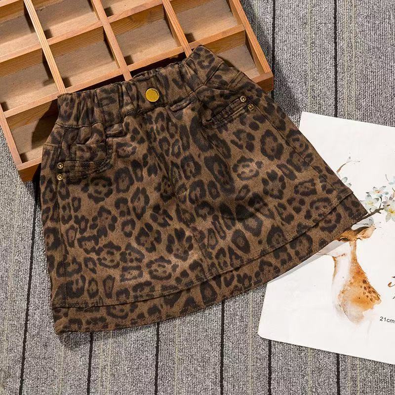 Falda Infantil con Estampado de Leopardo