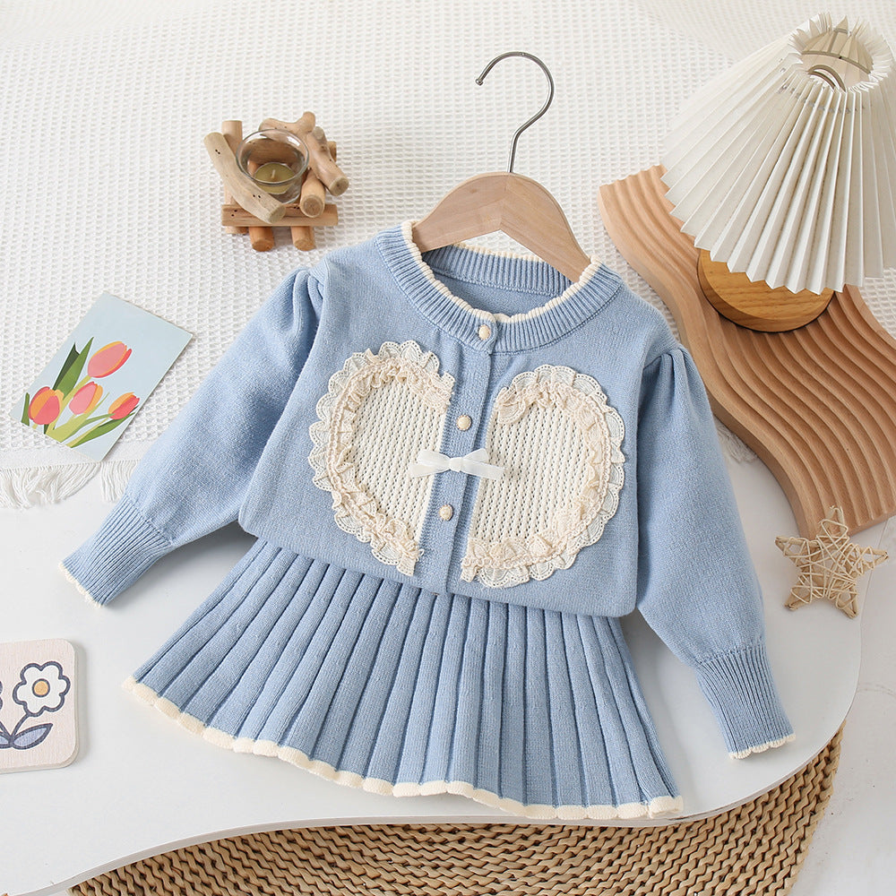 Conjunto de punto para niña Corazón con lazo