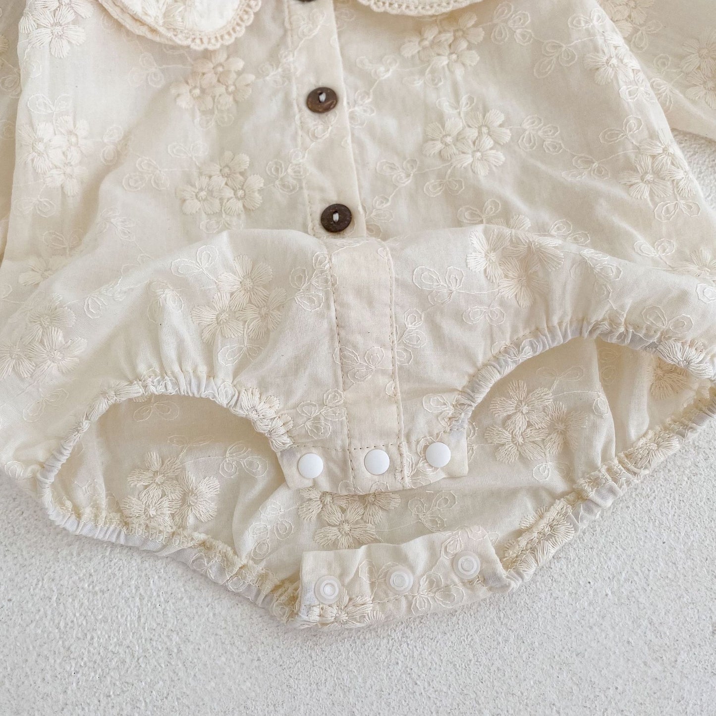 Body Infantil con Flores Bordadas