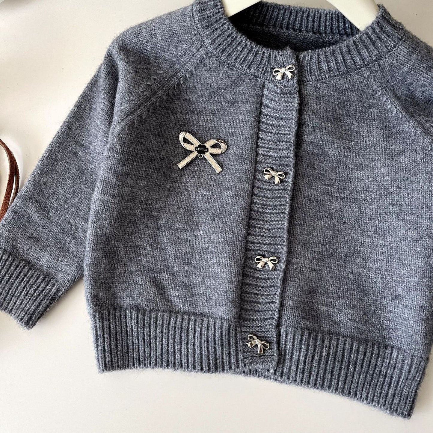 Conjunto Infantil de Mujer Con Lazos de Lentejuelas